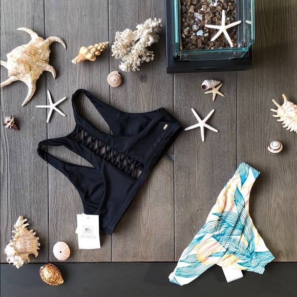 💧RIP CURL💧 - Picture 3 of 5